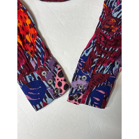 Free People Audrey Long Sleeve Romper V-Neck Printed Red Combo Shorts Size 8 - Picture 12 of 13